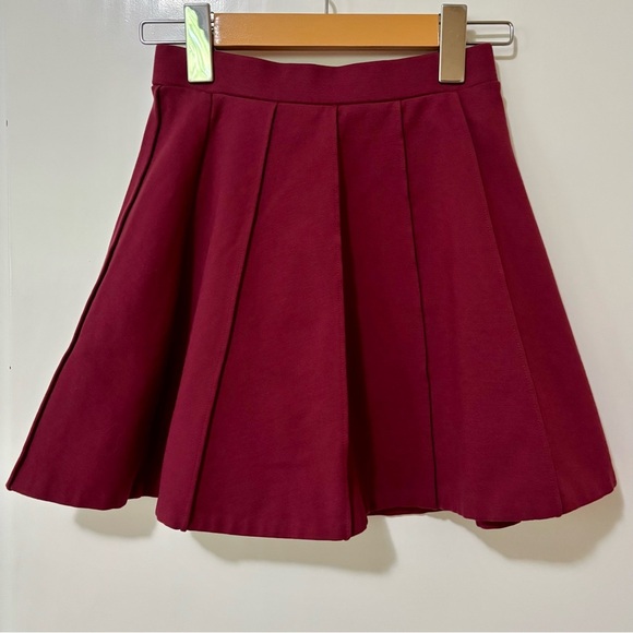 Sunday Best| Cute Burgundy Mini Skater Skirt Sz XXS - Picture 1 of 5